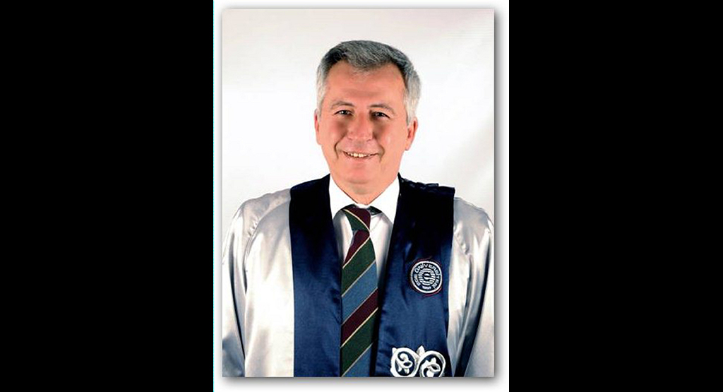 Necil Kütükçüler